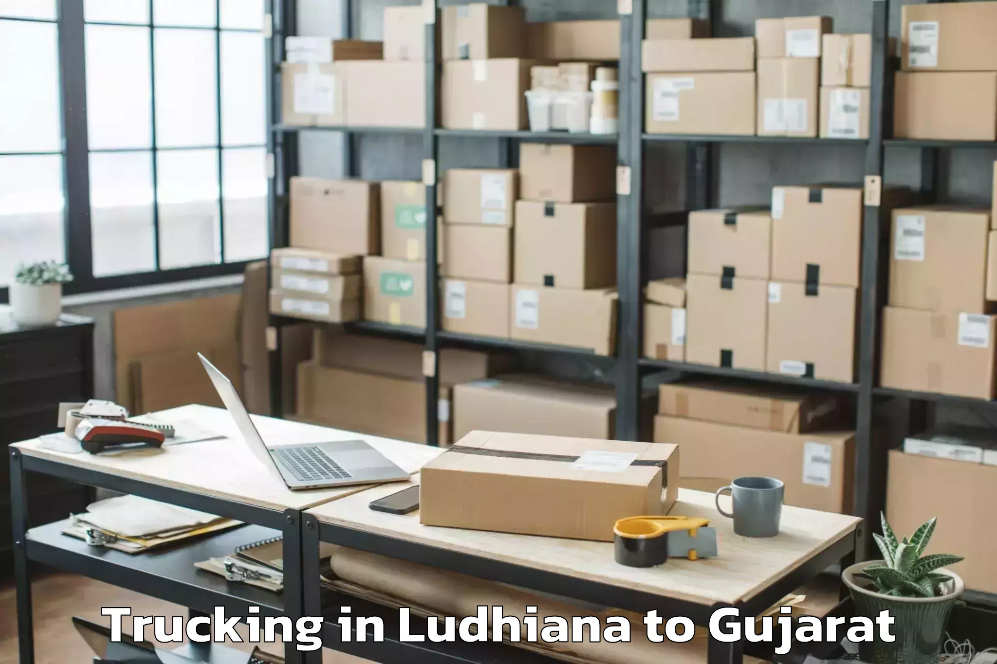 Easy Ludhiana to Hazira Port Trucking Booking